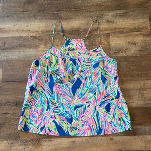 EUC Lilly Pulitzer Dusk Top - Palm Reader